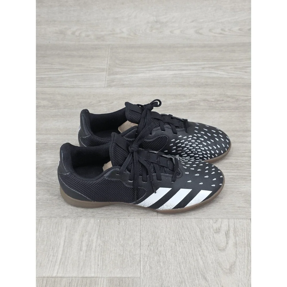 Adidas Predator Freak.4 Sala Indoor Soccer Shoes Blk/White FY0630 M's Size 6